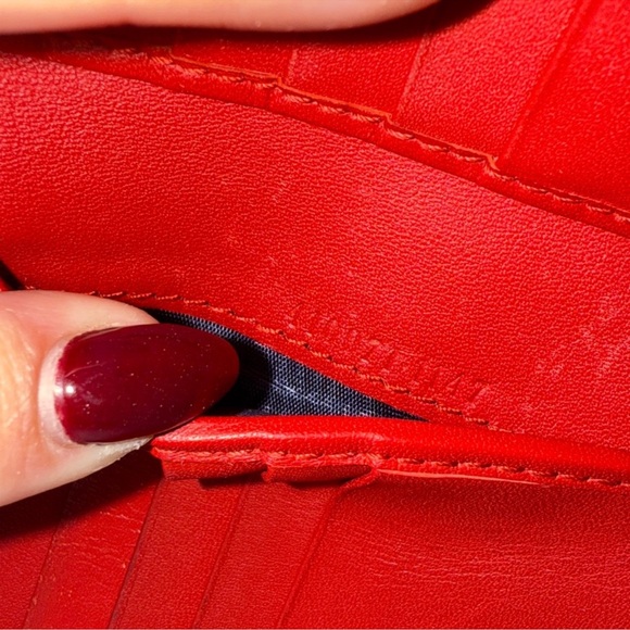 EUC AUTH Gucci in Bloom - Blue Bi-Fold Wallet *Stunning* LIMITED EDITION - Picture 12 of 12